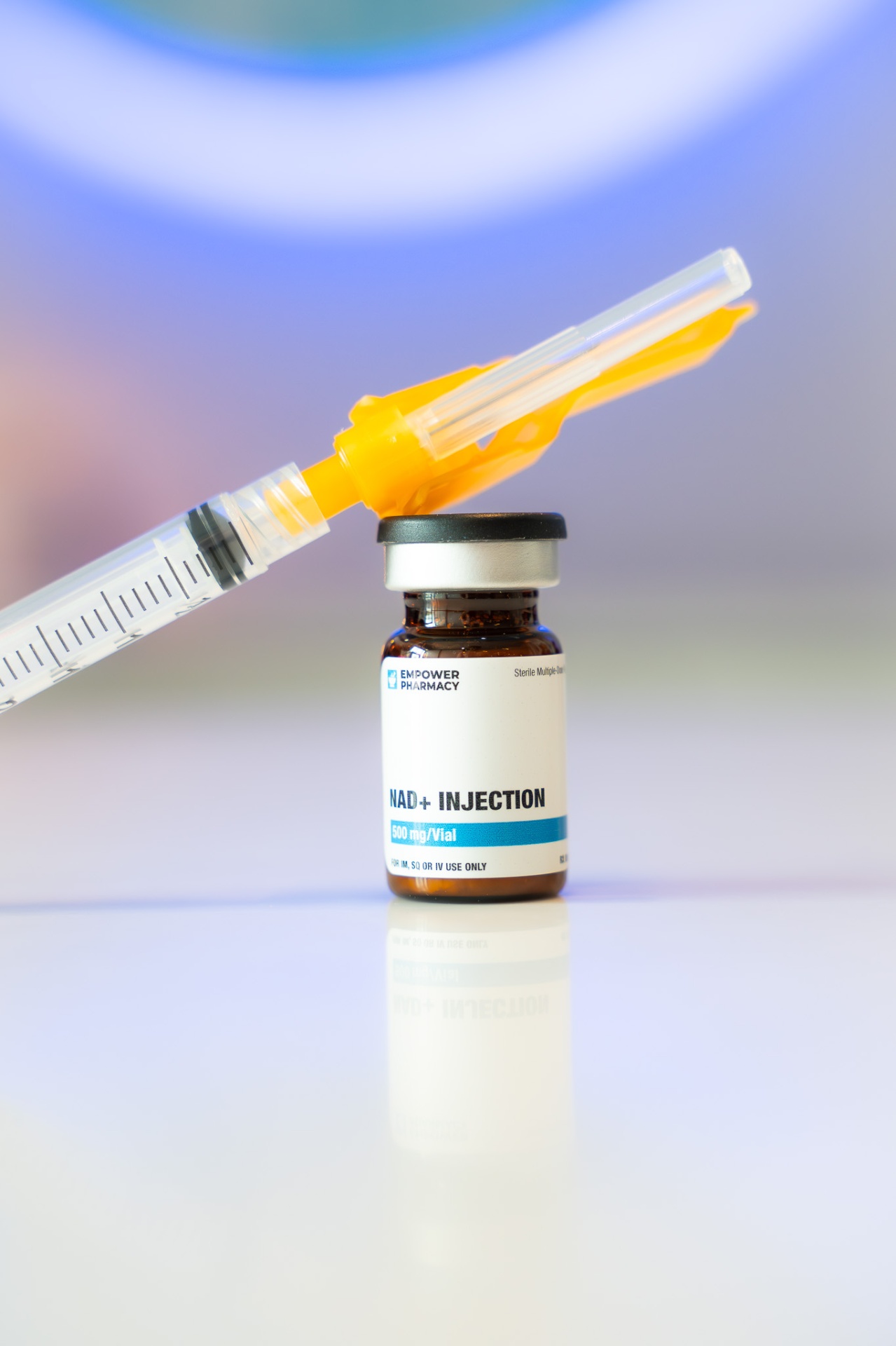 iCRYO Avon NAD+ injection vial and syringe