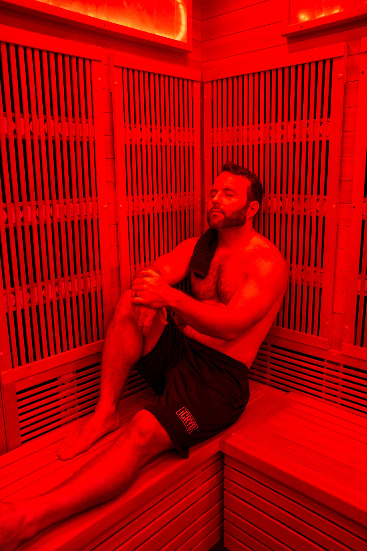 Client relaxing in the iCRYO Avon infrared sauna