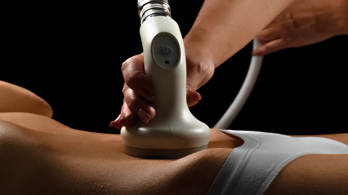 T-Shape body contouring treatment at iCRYO Avon in Avon, CT